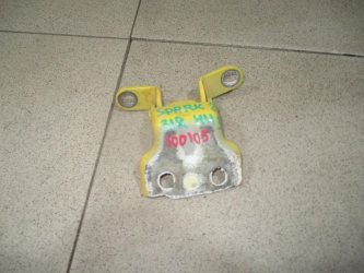 Петля двери задней правой нижняя Chevrolet Spark M200, M250