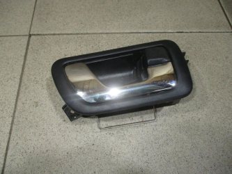 Ручка двери внутренняя правая Mitsubishi Pajero 4 V80, V90