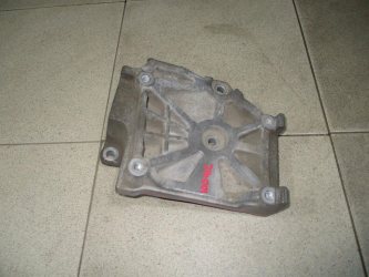 Кронштейн кондиционера Mitsubishi Galant 9 DJ, DM
