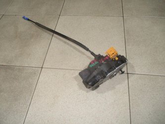 Замок двери передней правой Chevrolet Cruze J300