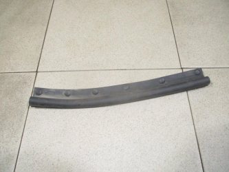 Уплотнитель капота Chevrolet Cruze J300