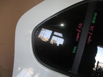 Стекло двери задней правой форточка Renault Logan 2 L52