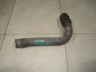 Патрубок радиатора Volkswagen Passat B5