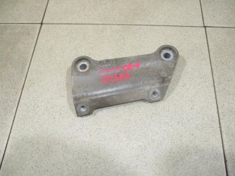 Кронштейн кондиционера Honda CR-V 3 RE