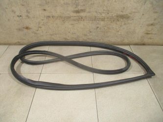 Уплотнитель двери Hyundai Tucson 1 JM