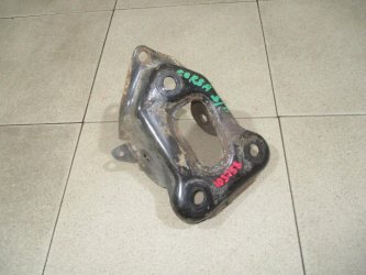 Кронштейн задней балки Opel Corsa D