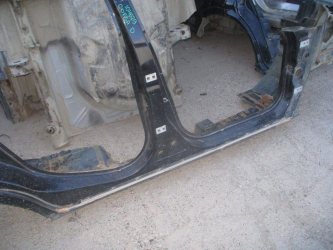Порог со стойкой правый Opel Corsa D