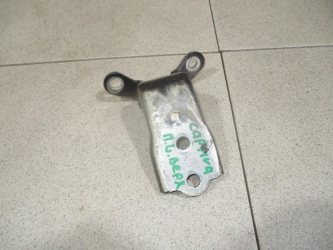 Петля двери передней Chevrolet Captiva C100