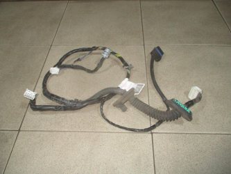 Проводка двери Nissan Navara D40