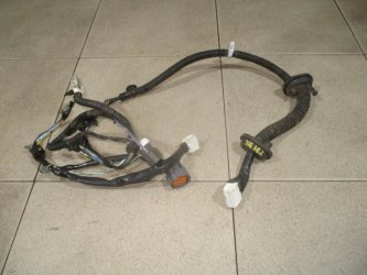 Проводка двери Nissan X-Trail T31