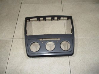 Накладка декоративная Skoda Yeti 5L