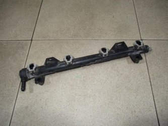 Рейка топливная Volkswagen Polo 5