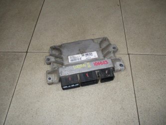 Блок управления двигателем Renault Logan 2 L52