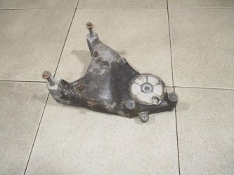 Кронштейн генератора Land Rover Range Rover 2 P38A