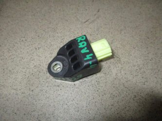 Датчик AIR BAG Toyota RAV4 A40