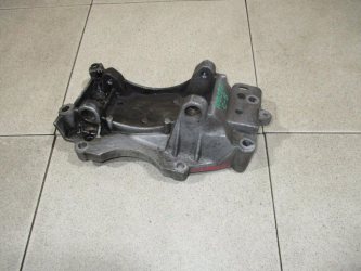 Кронштейн генератора Citroen C5 RD, TD