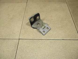 Петля двери BMW X3 E83