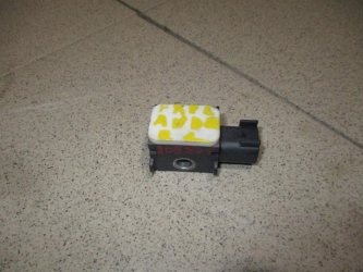 Датчик AIR BAG Land Rover Freelander 2 L359