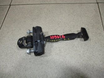 Ограничитель двери Ford Fiesta 6