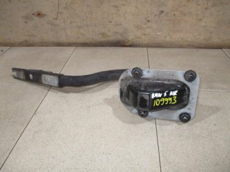 Петля крышки багажника BMW 5-Series E60, E61