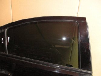 Стекло двери задней правой Mitsubishi Galant 9 DJ, DM