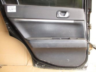 Обшивка двери задней левой Mitsubishi Galant 9 DJ, DM