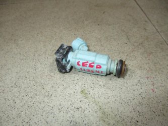 Форсунка топливная Kia Ceed 2 JD