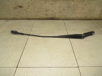 Поводок стеклоочистителя передний правый Volkswagen Jetta A6