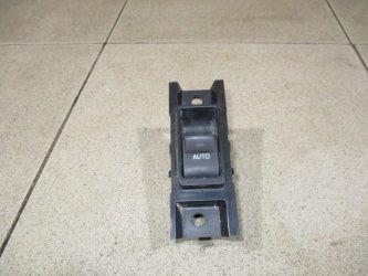 Кнопка стеклоподъемника Toyota Land Cruiser Prado J150
