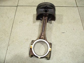 Поршень с шатуном Hyundai Getz TB