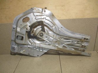 Стеклоподъемник задний правый Hyundai Tucson 1 JM