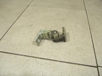 Петля двери Volkswagen Jetta A6