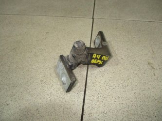 Петля двери Skoda Octavia 1 A4