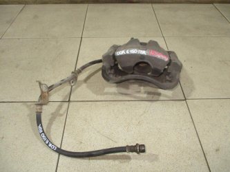 Суппорт передний правый Toyota Corolla E150