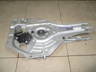 Стеклоподъемник задний правый Hyundai Tucson 1 JM