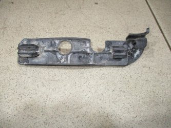 Кронштейн переднего бампера правый Hyundai Getz TB