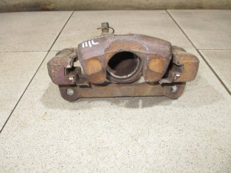 Суппорт передний правый Chevrolet Spark M200, M250