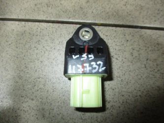 Датчик AIR BAG Toyota Camry XV50