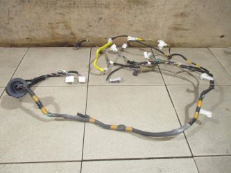 Проводка двери Toyota Camry XV50