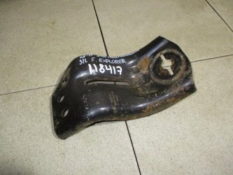 Кронштейн задней балки Ford Explorer U502