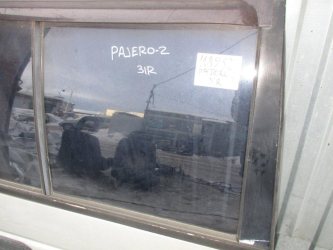 Стекло двери задней правой Mitsubishi Pajero 2 V20, V30, V40