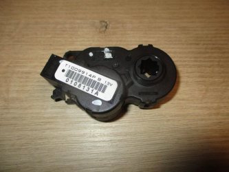 Моторчик заслонки печки Renault Logan 2 L52