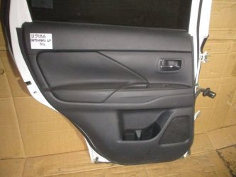 Обшивка двери задней левой Mitsubishi Outlander 3 GF