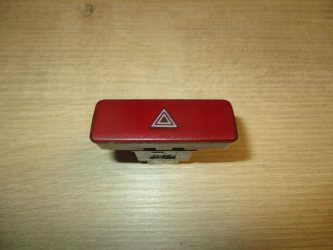 Кнопка аварийной сигнализации Mitsubishi Lancer 9 CS