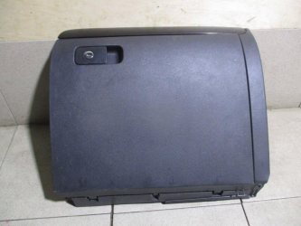 Бардачок Volkswagen Jetta A6