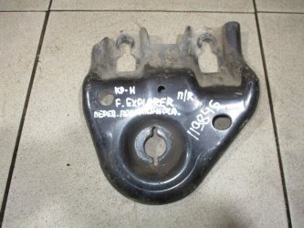 Кронштейн подрамника Ford Explorer U502