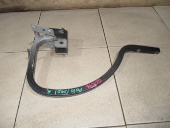 Петля крышки багажника Volkswagen Polo 5