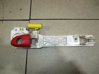 Кронштейн ручки Kia Cerato 1 LD