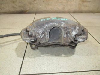 Суппорт передний правый Volkswagen Jetta A6