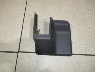 Крышка кронштейна сиденья Land Rover Freelander 2 L359